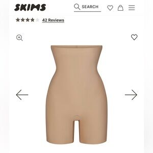 SKIMS Body Core Sculpt High Waisted NWT Size Small Clay